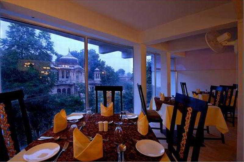 The Grand Haveli And Resort Nawalgarh Экстерьер фото
